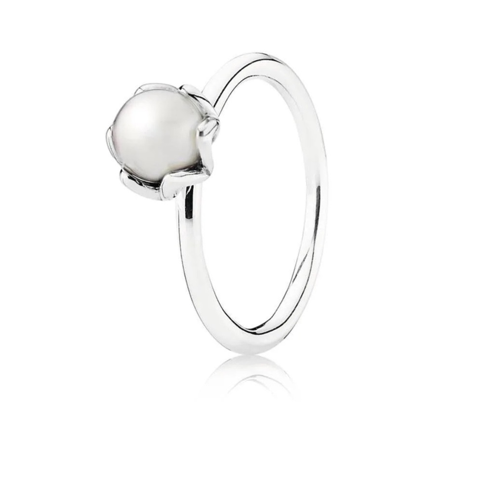 Pandora Pearl Elegance Ring 🤍
